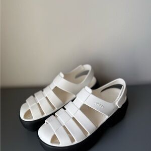 New Crocs Platform Stomp Fisherman Sandal